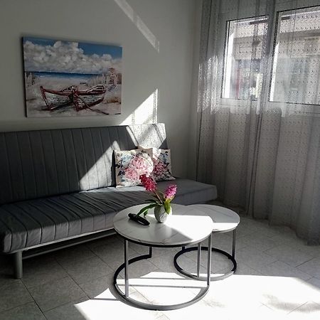 Cozy Kremasti Apartment エクステリア 写真