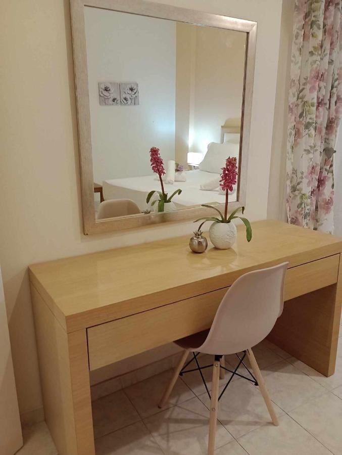 Cozy Kremasti Apartment エクステリア 写真